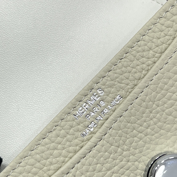 エルメス財布コピー着用イメージ